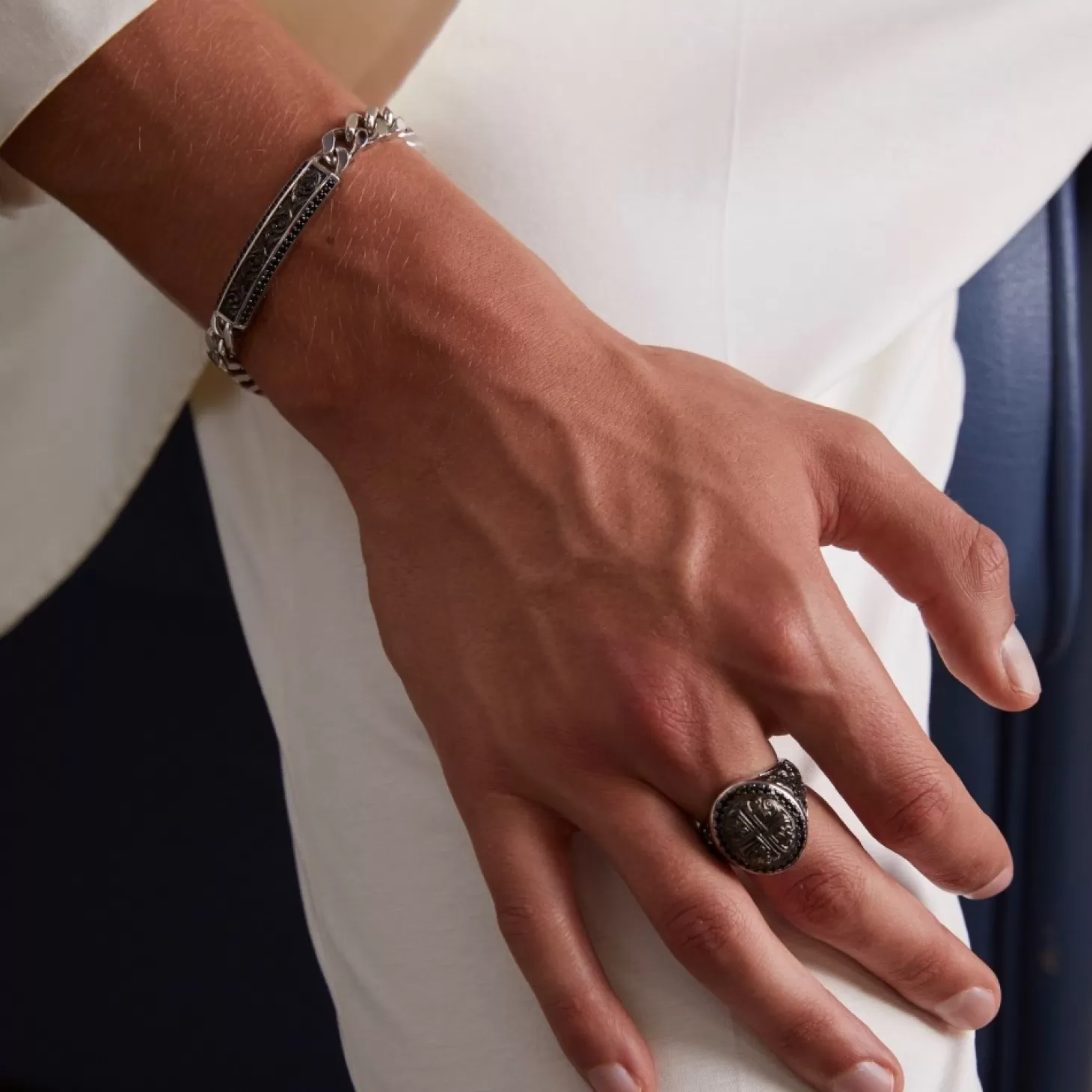 Zancan Gioielli Bracciale Zancan In Argento A Grumetta Con Targa E Pietre Nere.> Bracciali